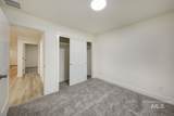 1540 Castle Way - Photo 5