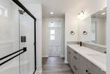 2735 Silver Wolf Ave - Photo 26