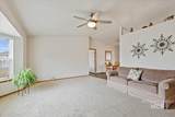 1100 Burnett Dr - Photo 3