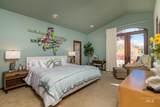 35 Greenhorn - Photo 20
