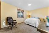 945 E Claybourne Dr - Photo 15