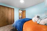 945 E Claybourne Dr - Photo 18