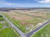 3531 4016 N - Photo 14