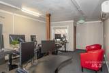 105 5th Ave - Photo 18