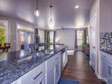 5556 Creeks Edge Dr - Photo 13