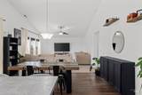 1755 Levant - Photo 18