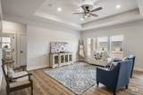 1068 Tanglewood Street - Photo 3