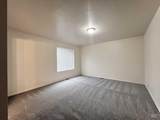 1633 Hunter Lane - Photo 16