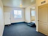 1633 Hunter Lane - Photo 23