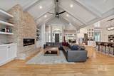 2849 Chartwell Dr - Photo 6