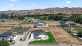 1360 Jordan Ln - Photo 35