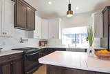 550 Clearsprings - Photo 8