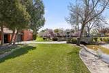 1056 Camelot Dr - Photo 22