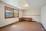 2475 Parkside Dr - Photo 33