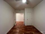 120 S Voyage Ave - Photo 18