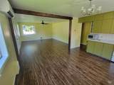 017 Front - Photo 8