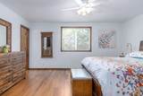 9585 Black Cat Rd - Photo 18