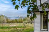 9585 Black Cat Rd - Photo 32