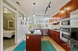 1207 Fort Street - Photo 3