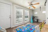 624 6th St - Photo 17