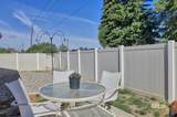 820 Independence Ln - Photo 15