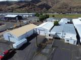 1390 Commercial Way - Photo 4