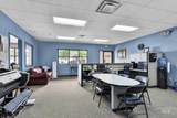 2300 Commercial Street - Photo 6
