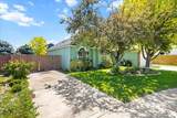 506 Winterberry Ct - Photo 2