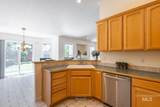 2817 Castleberg Loop - Photo 17