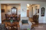1062 Six Shooter St - Photo 11