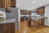1021 Ballard Ln - Photo 11