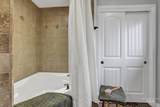 1021 Ballard Ln - Photo 21