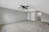 1021 Ballard Ln - Photo 30