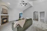 1021 Ballard Ln - Photo 7