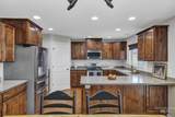 1021 Ballard Ln - Photo 9