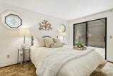 952 Camelot Dr - Photo 20