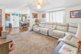 1401 Midland - Photo 9