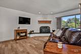 1067 Arlington Dr - Photo 15