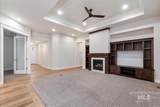 200 W Pavilion Lane - Photo 5
