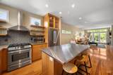 1313 Eastman St - Photo 14