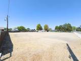 1021 8th St - Photo 15