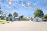 1021 8th St - Photo 2