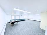 1021 8th St - Photo 7
