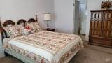 700 Fairview Ave - Photo 18