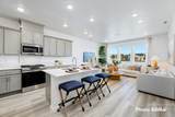 4210 Perspective St - Photo 11