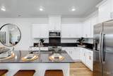 4126 Perspective St - Photo 10
