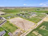 2271 E 4195 N - Photo 17