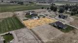 410 Skyview Ln - Photo 11