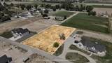 410 Skyview Ln - Photo 5