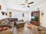 1747 Netley St - Photo 14